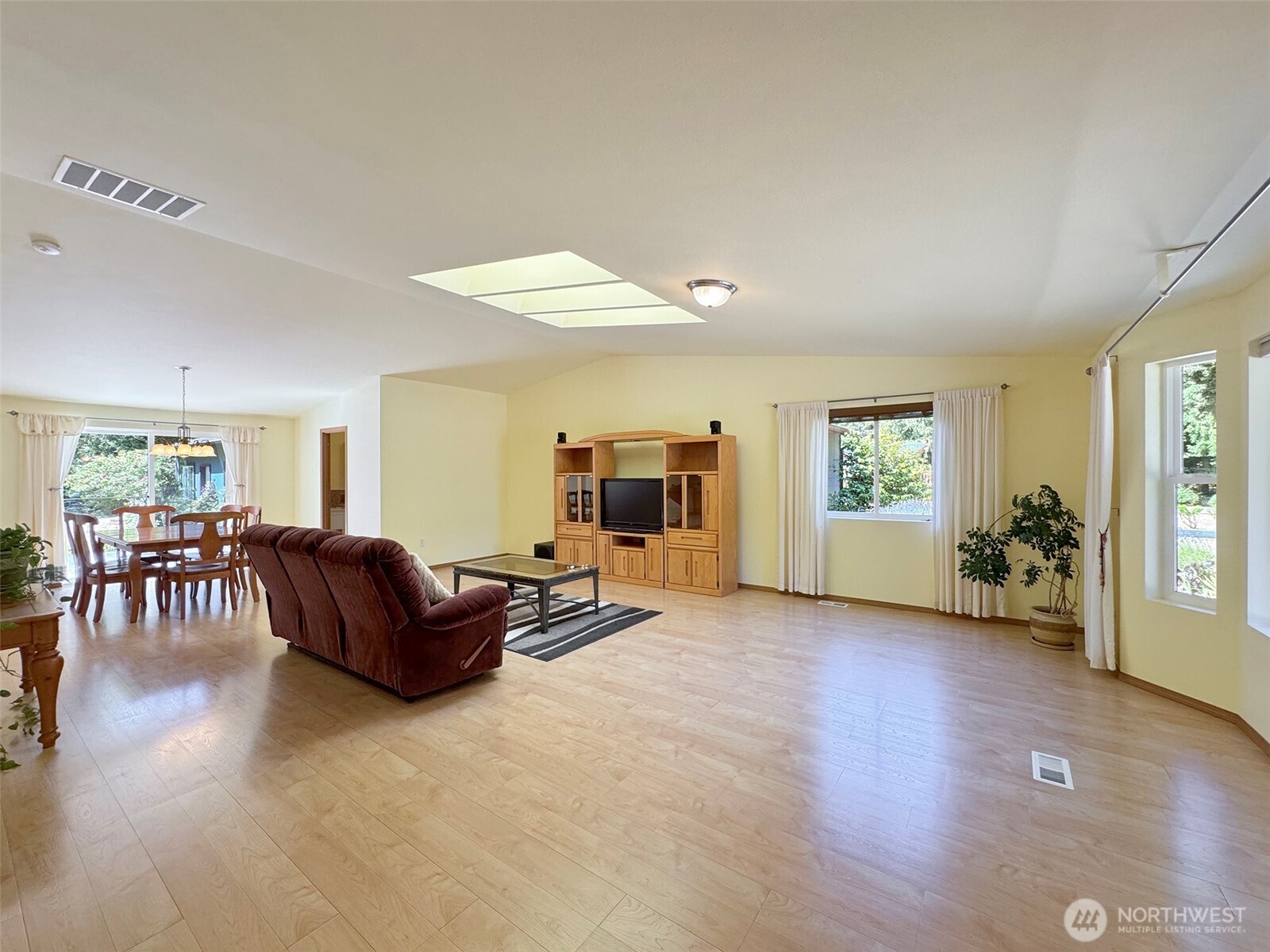 3331 East Masters Road Port Angeles, WA 98362 - Photo 10 of 39 Gallery Image 10