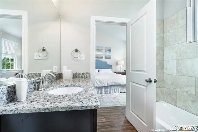 $1,500 | 3067 View Ridge Drive, Unit 11, Spring Branch, TX 78070