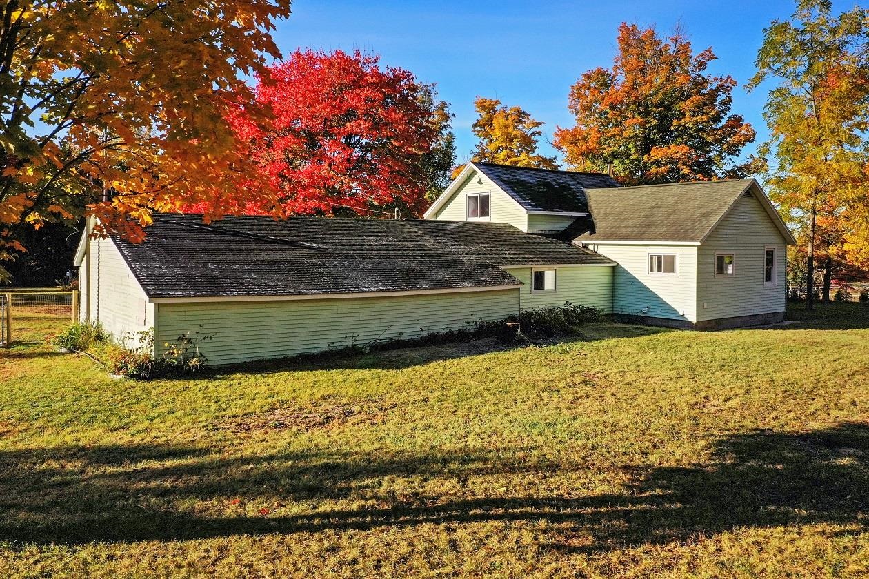 3015 County Line Road East Kingsley, MI 49649 - Photo 28 of 32