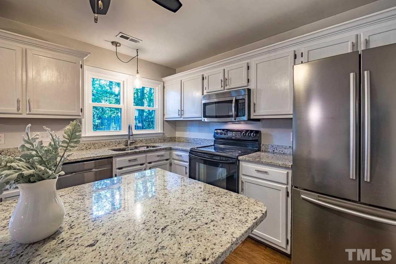 5412 Fairbridge Road Raleigh, NC 27613 - Photo 11 of 25