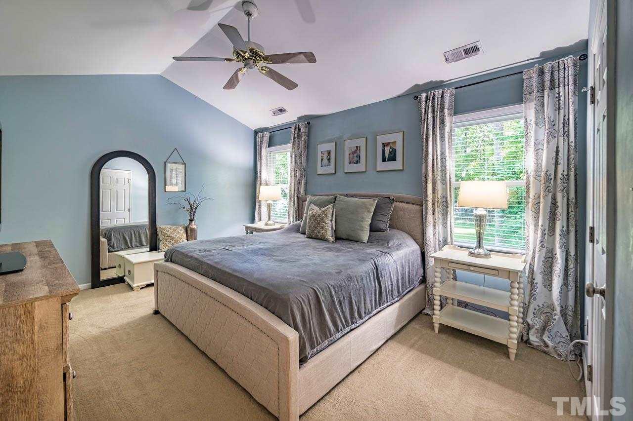 5412 Fairbridge Road Raleigh, NC 27613 - Photo 15 of 25
