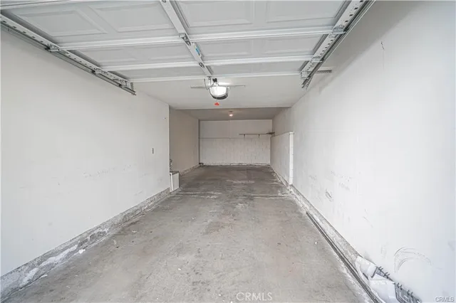 $445,000 | 26867 Claudette Street, Unit 118, Canyon Country, CA 91351