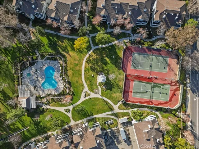 $445,000 | 26867 Claudette Street, Unit 118, Canyon Country, CA 91351