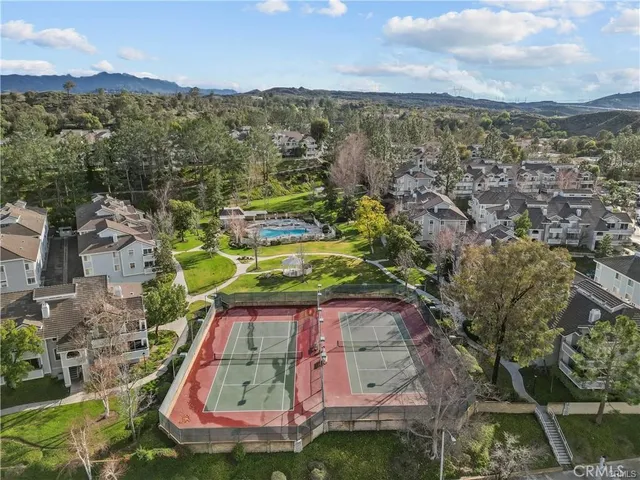 $445,000 | 26867 Claudette Street, Unit 118, Canyon Country, CA 91351