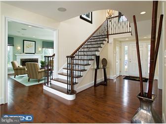 11 Rico Court Downingtown, PA 19335 - Photo 2 of 12 Foyer