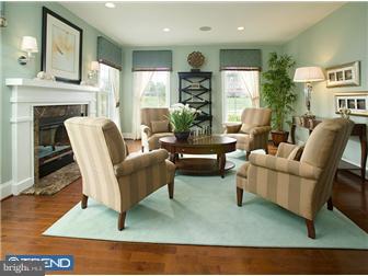 11 Rico Court Downingtown, PA 19335 - Photo 6 of 12 Living Room