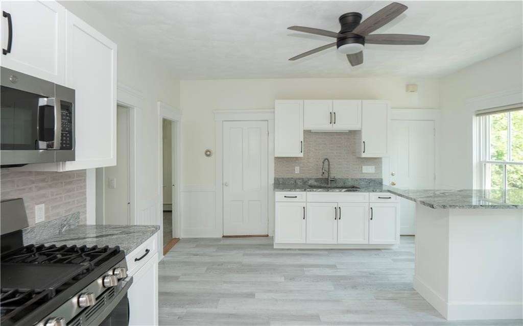 7 Howe Street Bristol, RI 02809 - Photo 16 of 30