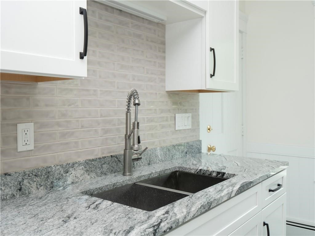 7 Howe Street Bristol, RI 02809 - Photo 20 of 30