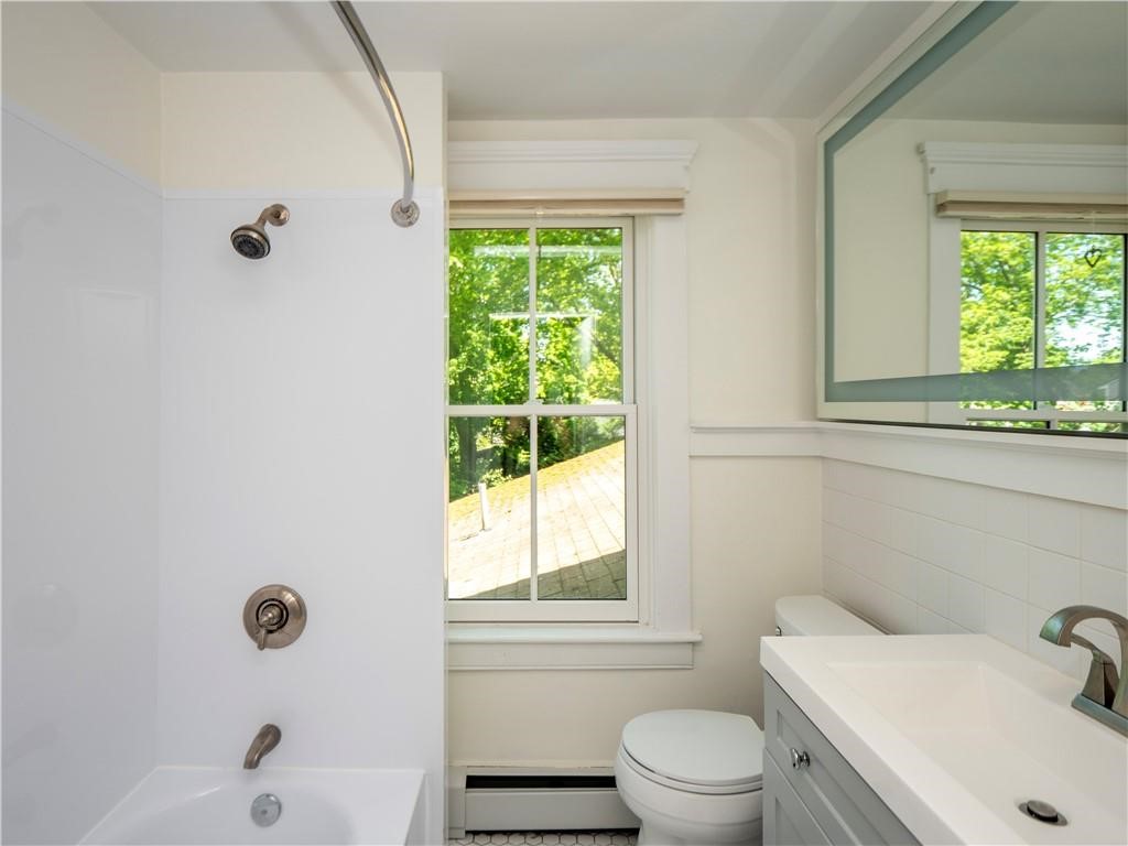 7 Howe Street Bristol, RI 02809 - Photo 28 of 30