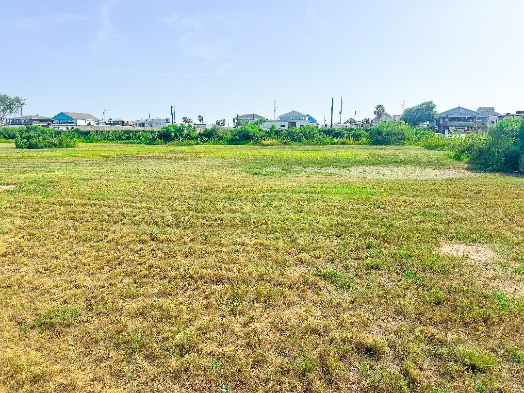 Lot 28-35 Diamond Road Crystal Beach, TX 77650 - Photo 4 of 15 a view of a field with an ocean