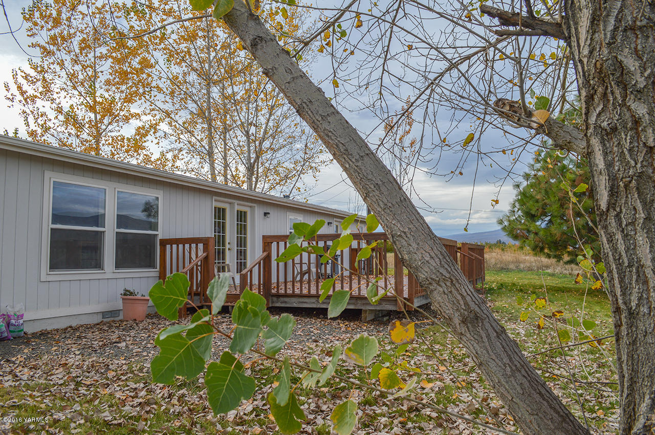 571 Cook Hill Road Yakima, WA 98908 - Photo 12 of 21