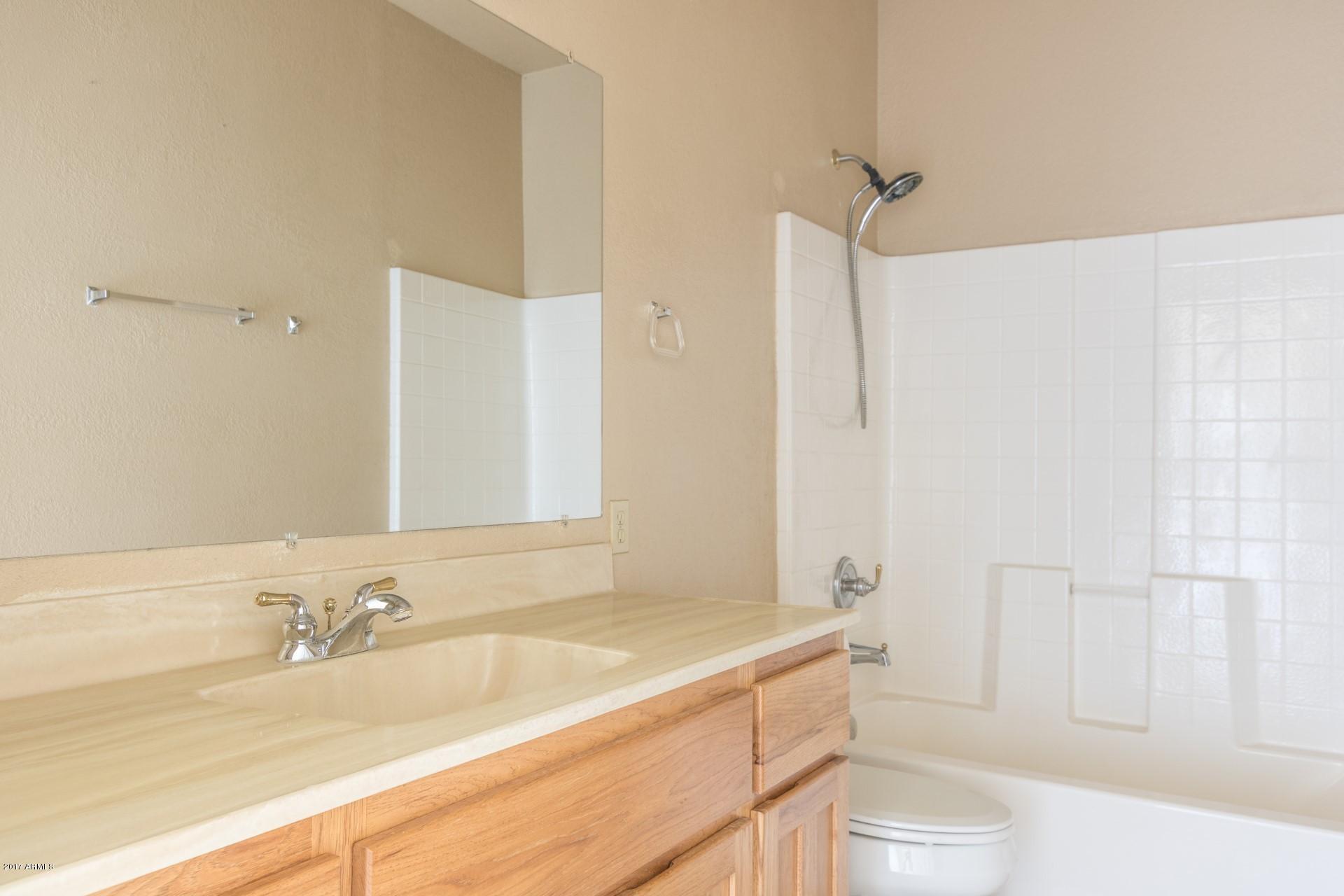 23027 West Montgomery Road Wittmann, AZ 85361 - Photo 7 of 29 0007-Montgomery (8)