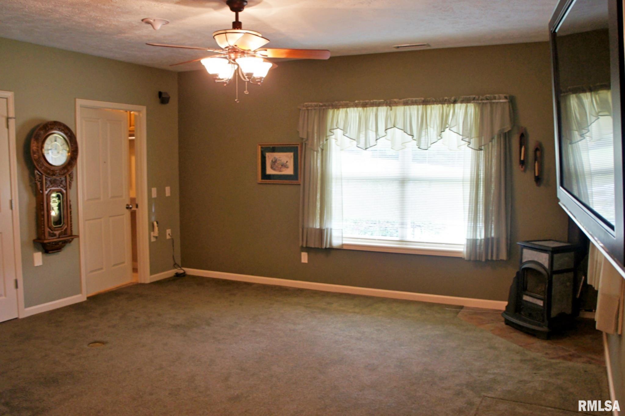 13 Bowed Tree Road Stonefort, IL 62987 - Photo 13 of 49 Gallery Image 13