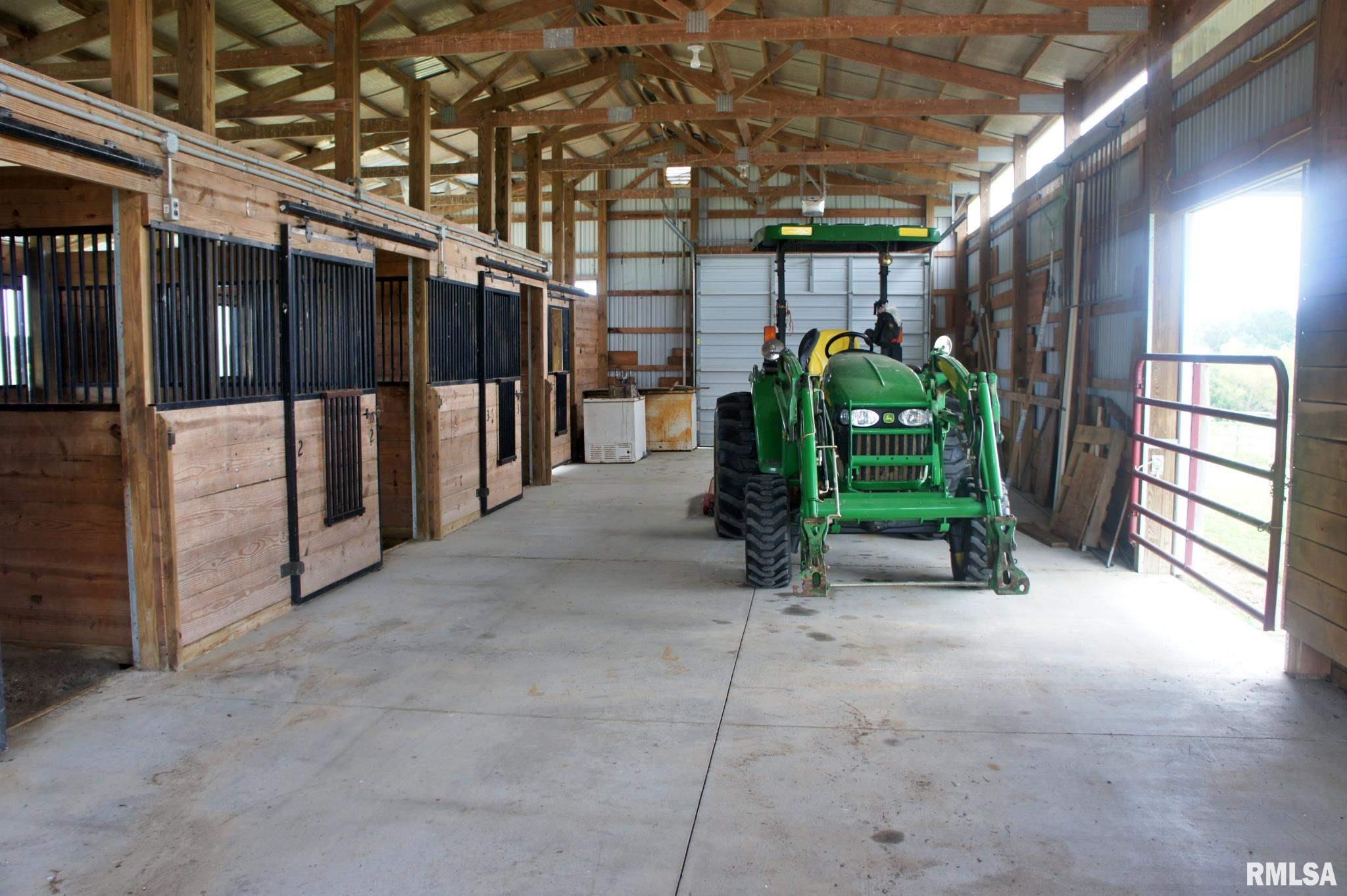 13 Bowed Tree Road Stonefort, IL 62987 - Photo 29 of 49 Gallery Image 29