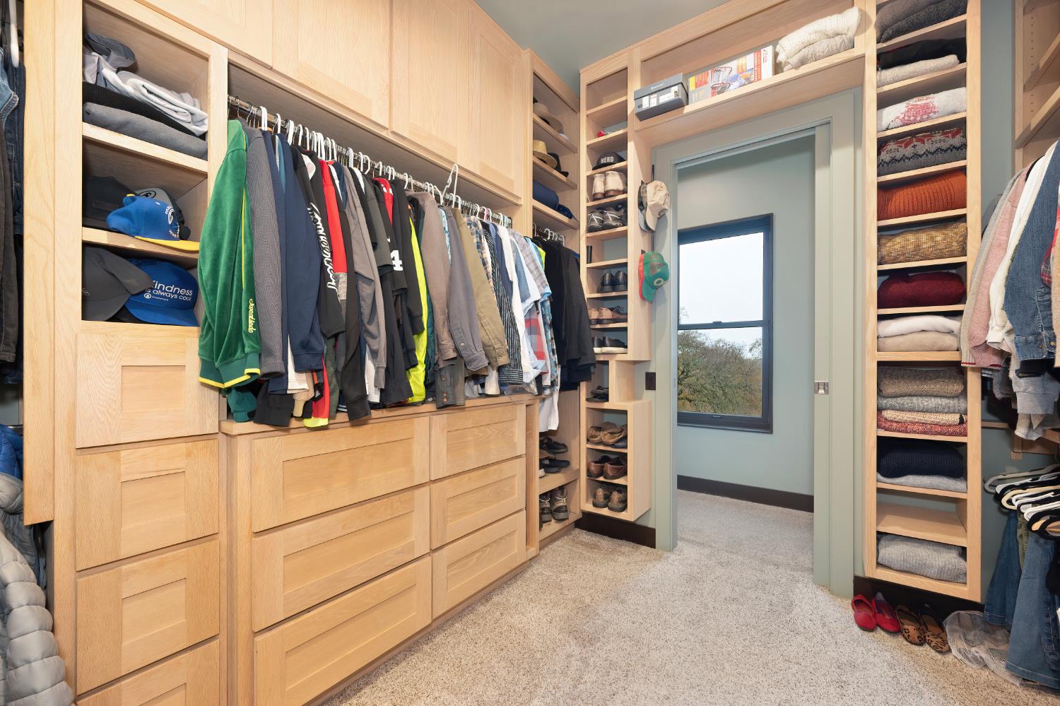 9475 King Road Loomis, CA 95650 - Photo 42 of 96 a view of walk in closet with clothes and shoes