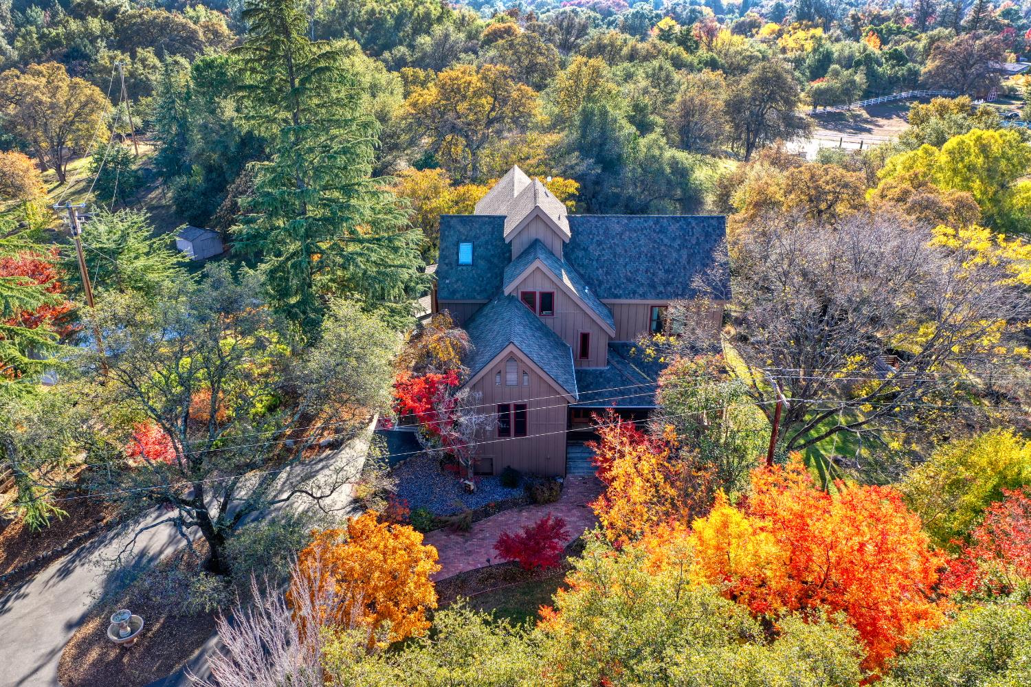 9475 King Road Loomis, CA 95650 - Photo 5 of 96 an aerial view of residential houses with outdoor space