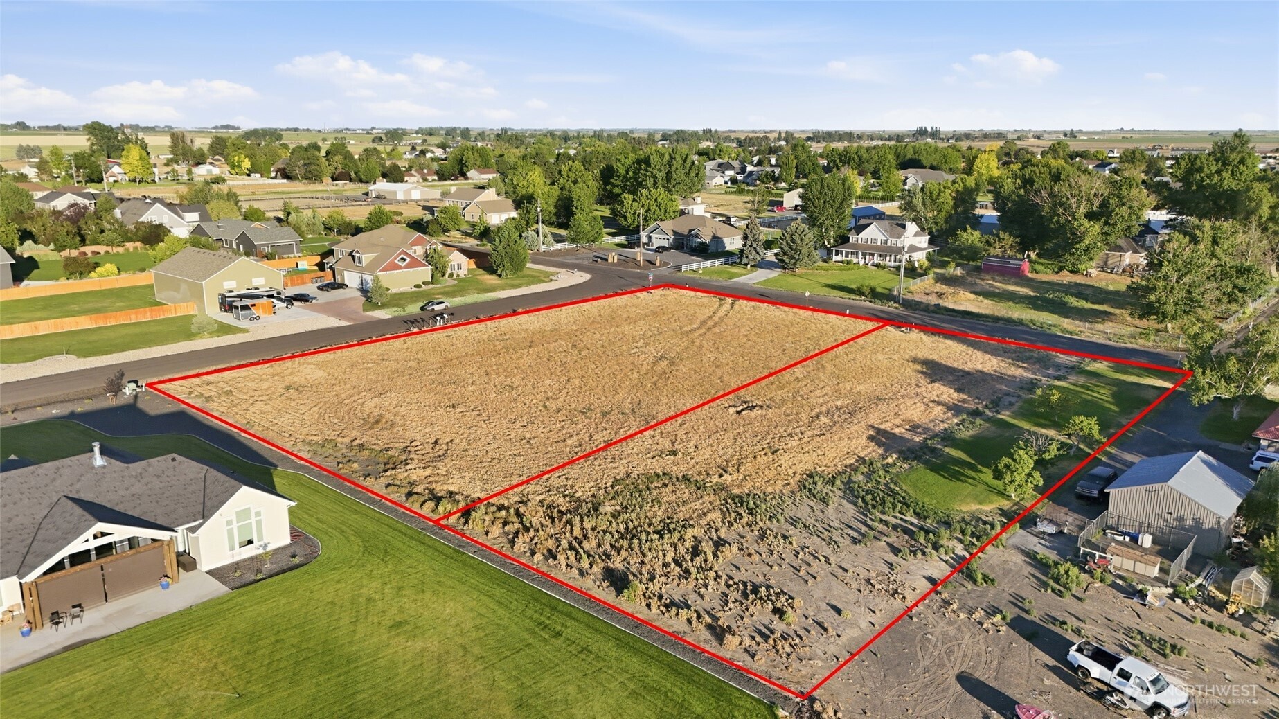 9512 Morgan Road Northeast Moses Lake, WA 98837 - Photo 4 of 11