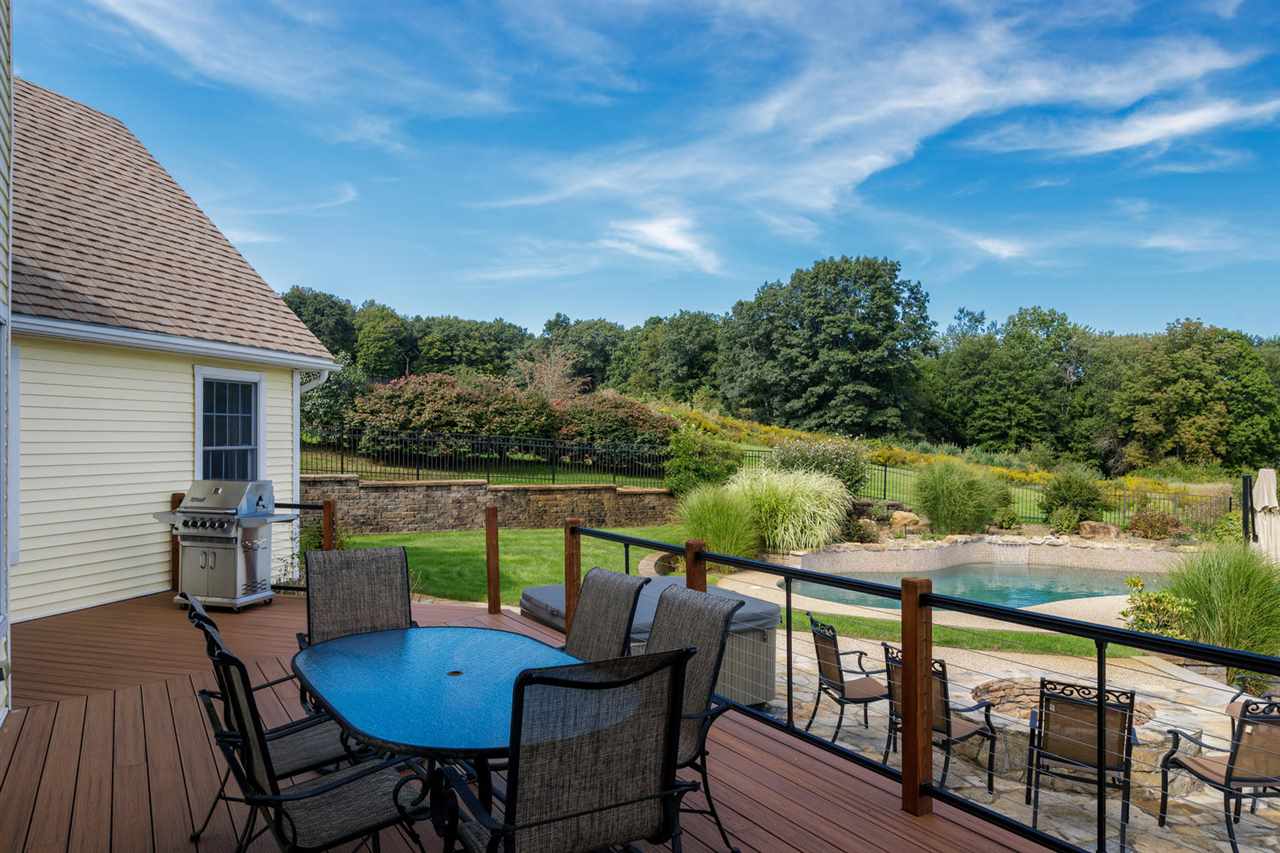 83 Beech Hill Road Exeter, NH 03833 - Photo 13 of 39