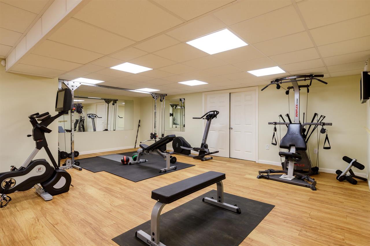 83 Beech Hill Road Exeter, NH 03833 - Photo 36 of 39