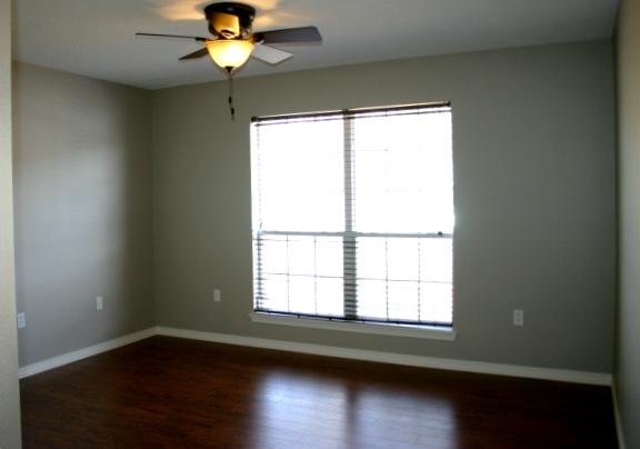 3077 Border Creek Drive Crestview, FL 32539 - Photo 25 of 33 a window in a room