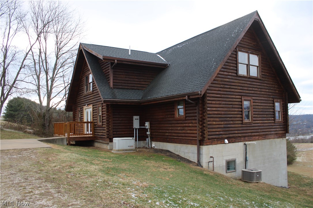170 Fred Smith Road New Matamoras, OH 45767 - Photo 3 of 32
