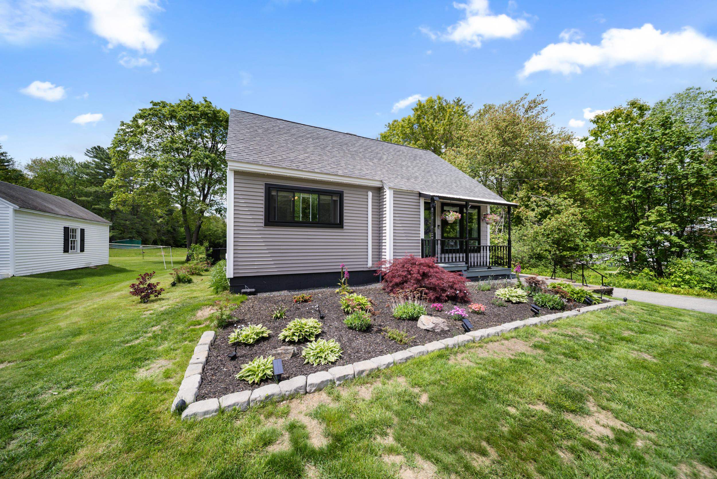740 Portland Street Rochester, NH 03868 - Photo 2 of 43