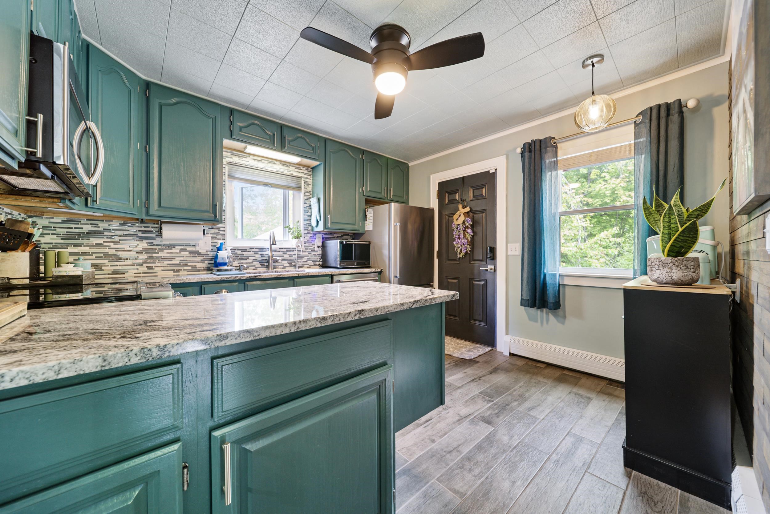 740 Portland Street Rochester, NH 03868 - Photo 8 of 43