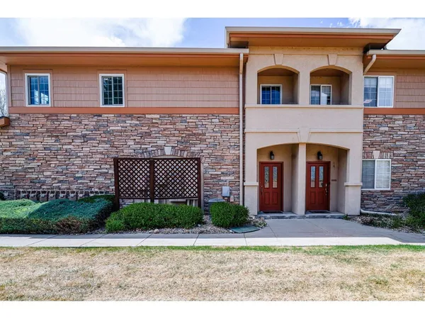 $375,000 | 1703 Whitehall Drive, Unit 1H, Longmont, CO 80504