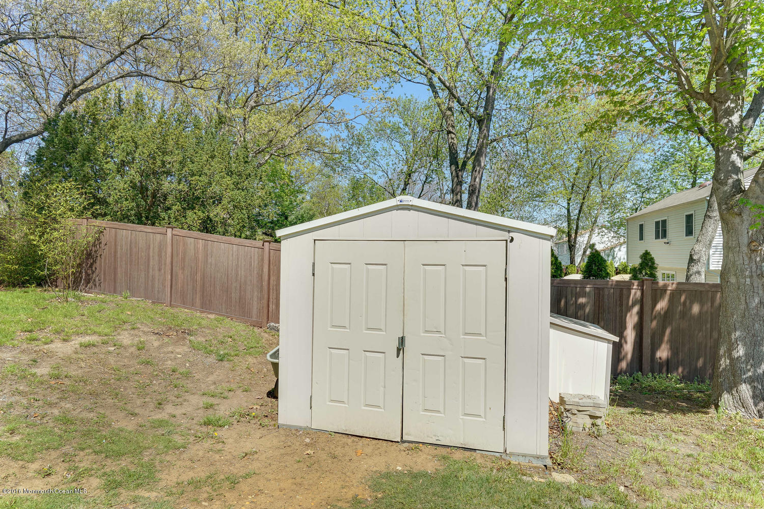 9 Chestnut Ridge Road Holmdel, NJ 07733 - Photo 34 of 39