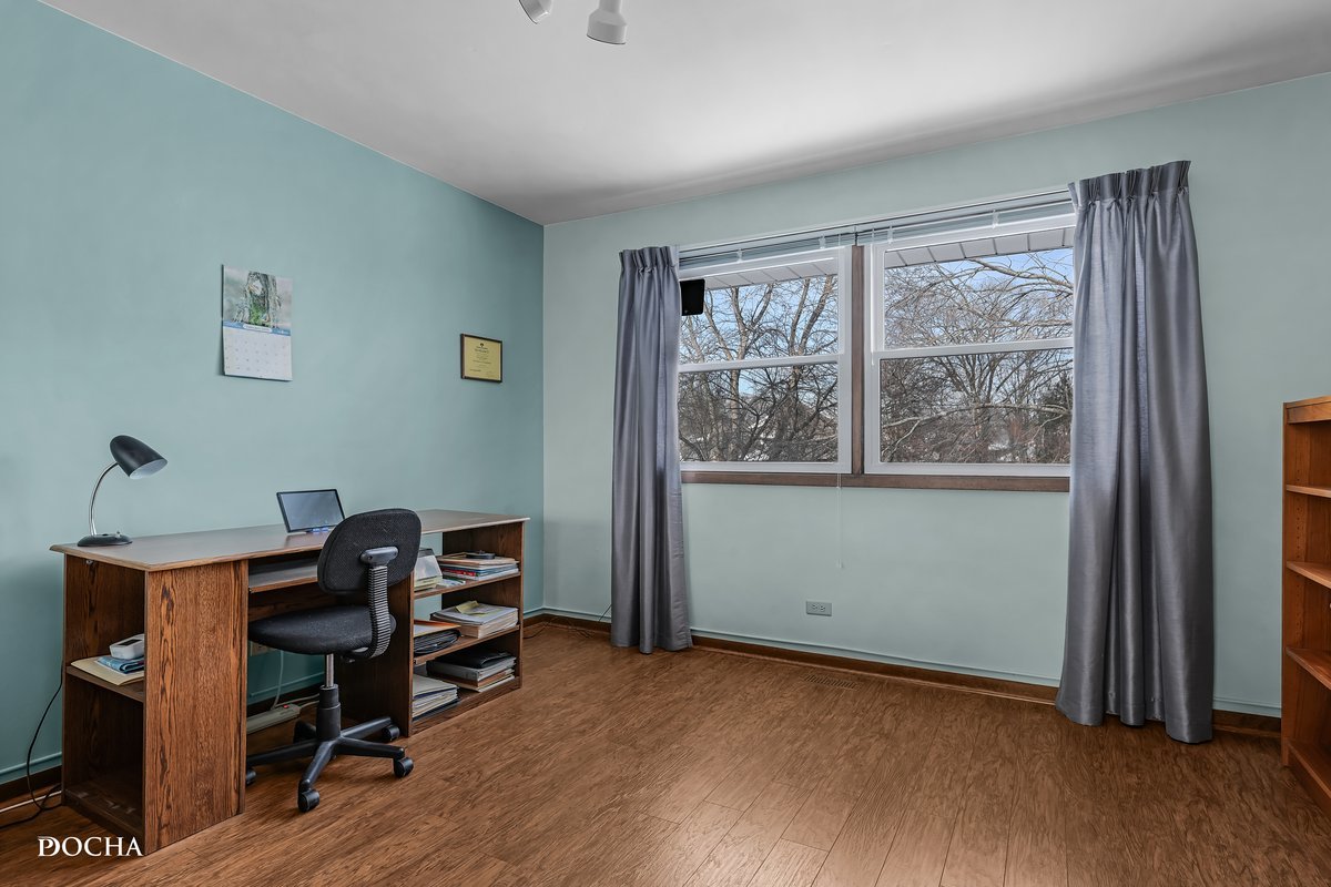 5S621 Ridgeview Lane Naperville, IL 60540 - Photo 18 of 46 Gallery Image 18