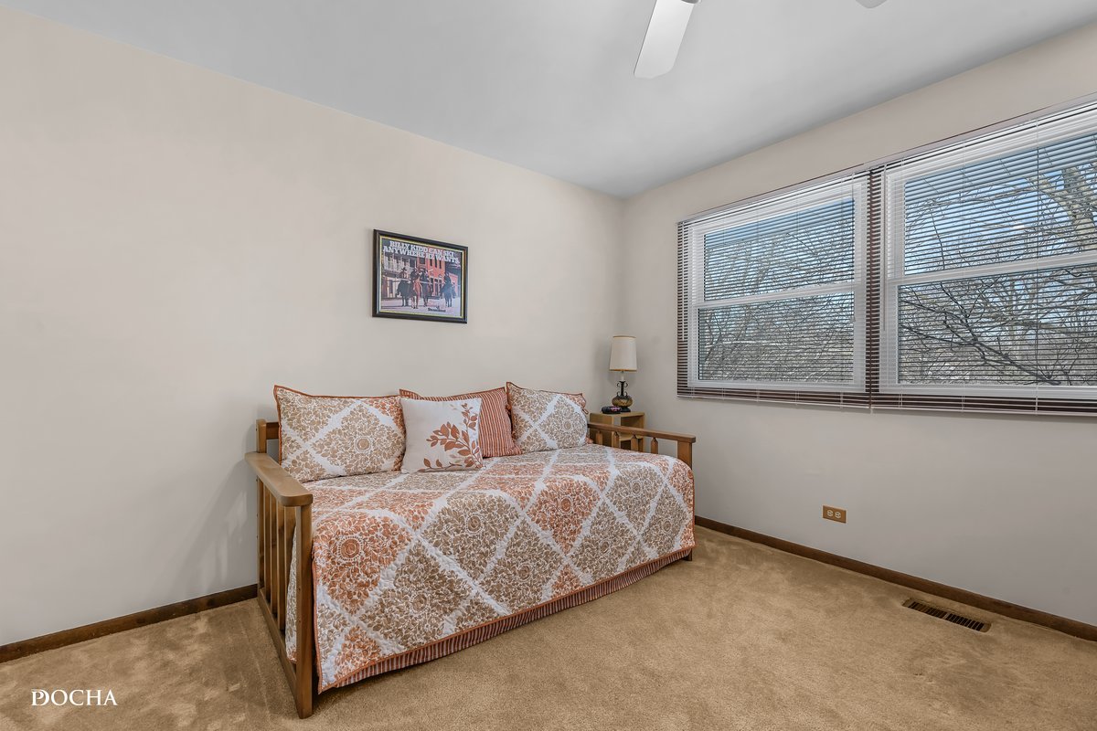 5S621 Ridgeview Lane Naperville, IL 60540 - Photo 24 of 46 Gallery Image 24