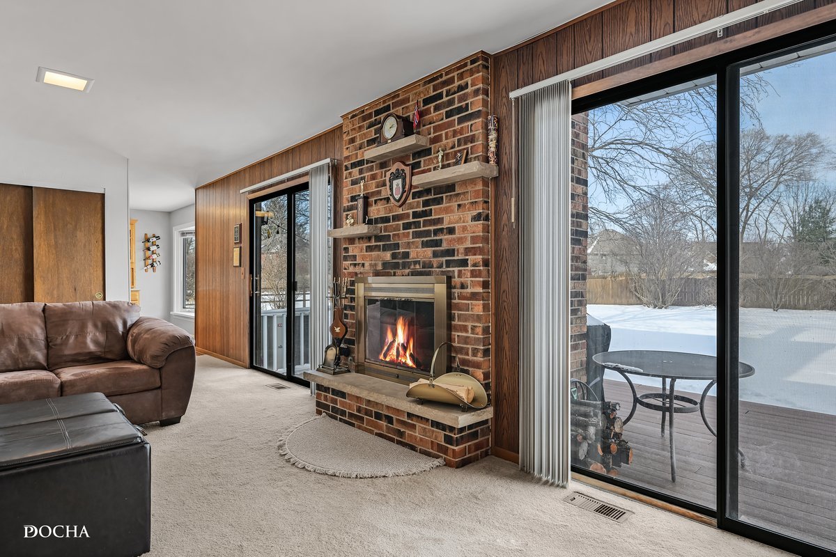 5S621 Ridgeview Lane Naperville, IL 60540 - Photo 10 of 46 Gallery Image 10