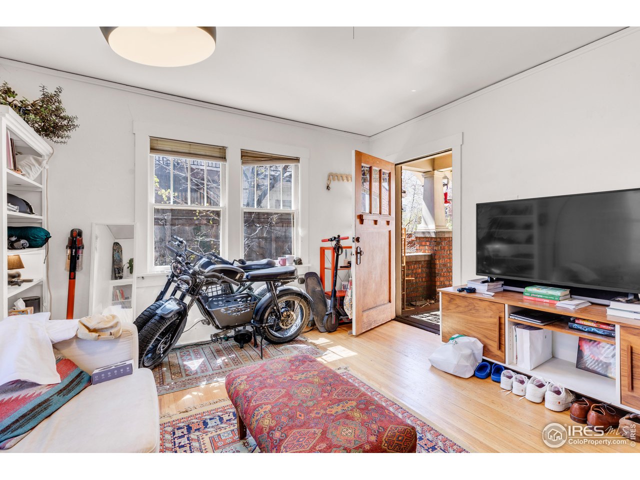 834-836 13th Street Boulder, CO 80302 - Photo 25 of 40 a view of a room with gym equipment