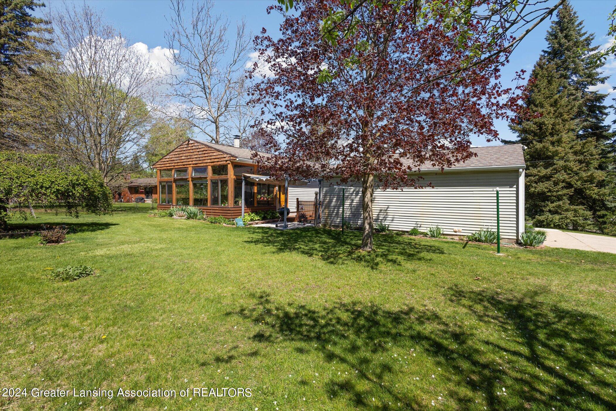 3957 Dell Road Holt, MI 48842 - Photo 36 of 43 42-3957-Dell-Rd-Holt-MI-48842-WindowStil