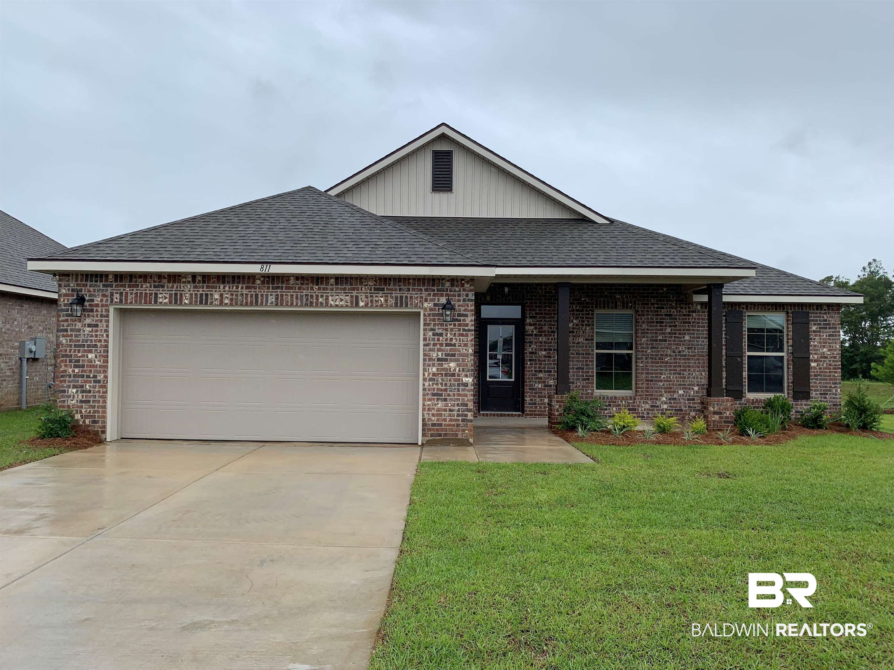 811 Connolly Avenue Foley, AL 36535 - Photo 1 of 2