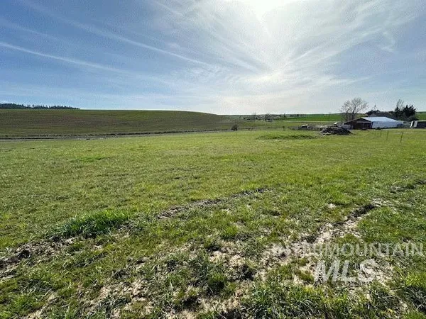 $185,000 | 0 Viola Lane, Viola, ID 83872
