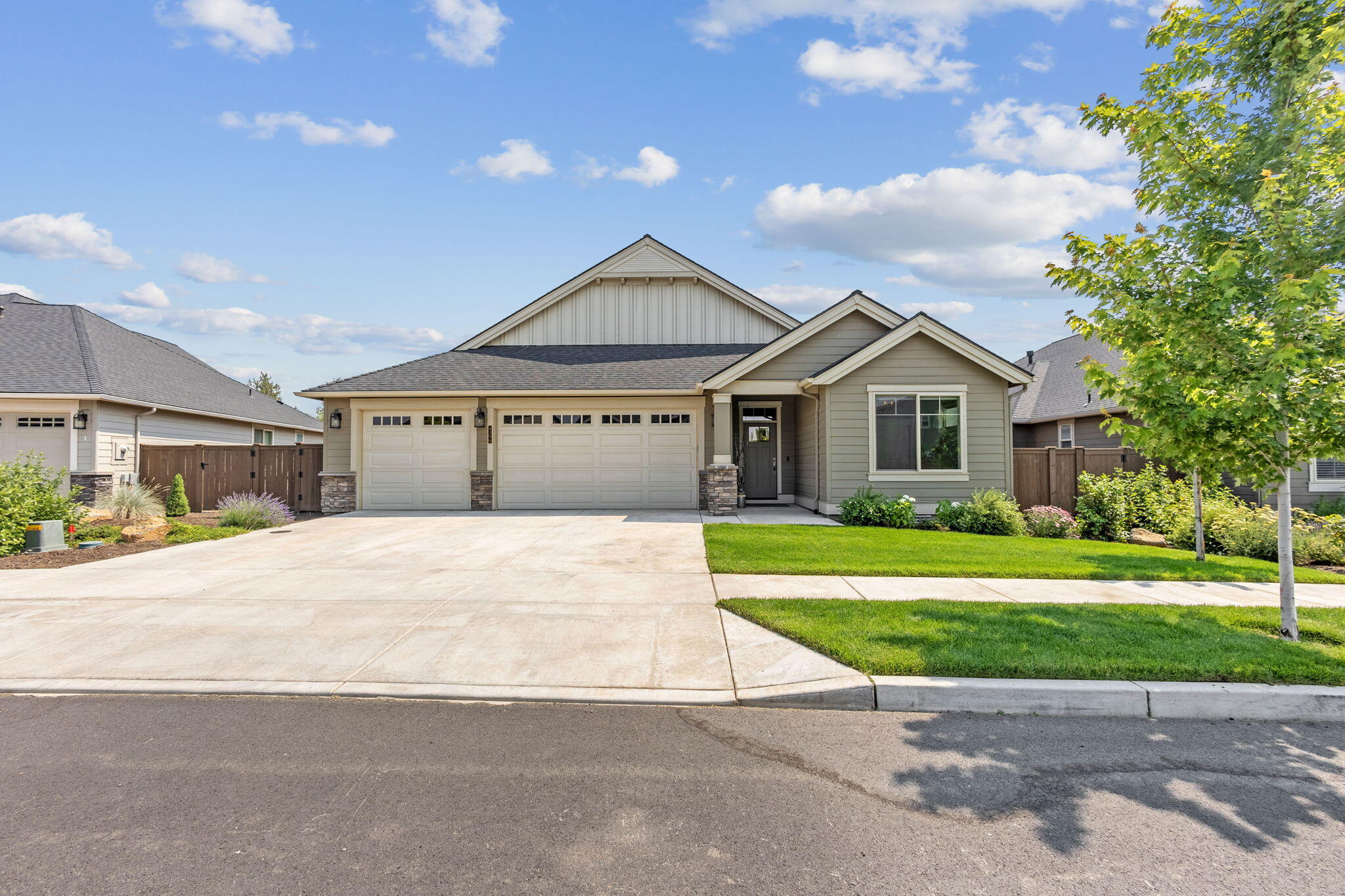 4396 Southwest 36th Street Redmond, OR 97756 - Photo 36 of 36 Premium lot location, single level, and triple car garage.