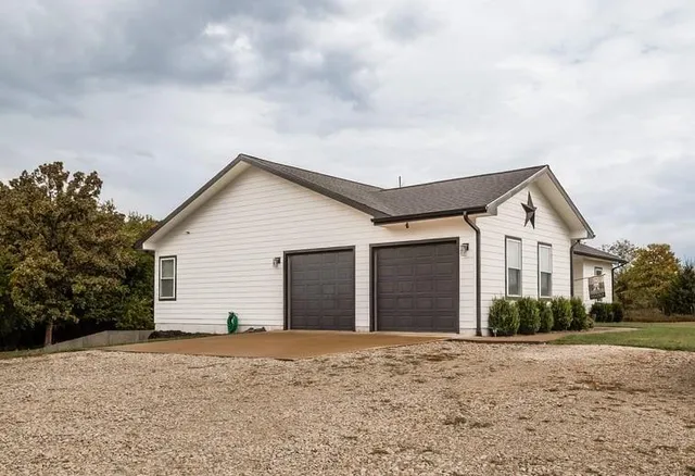 $550,000 | 4434 Missouri Drive, Ottawa, KS 66067