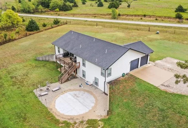 $550,000 | 4434 Missouri Drive, Ottawa, KS 66067