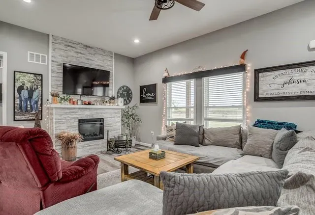 $550,000 | 4434 Missouri Drive, Ottawa, KS 66067