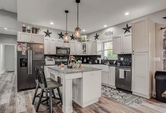 $550,000 | 4434 Missouri Drive, Ottawa, KS 66067