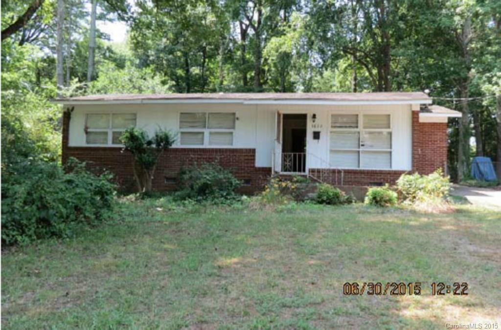 3822 Colebrook Road Charlotte, NC 28215 - Photo 1 of 6 Gallery Image 1
