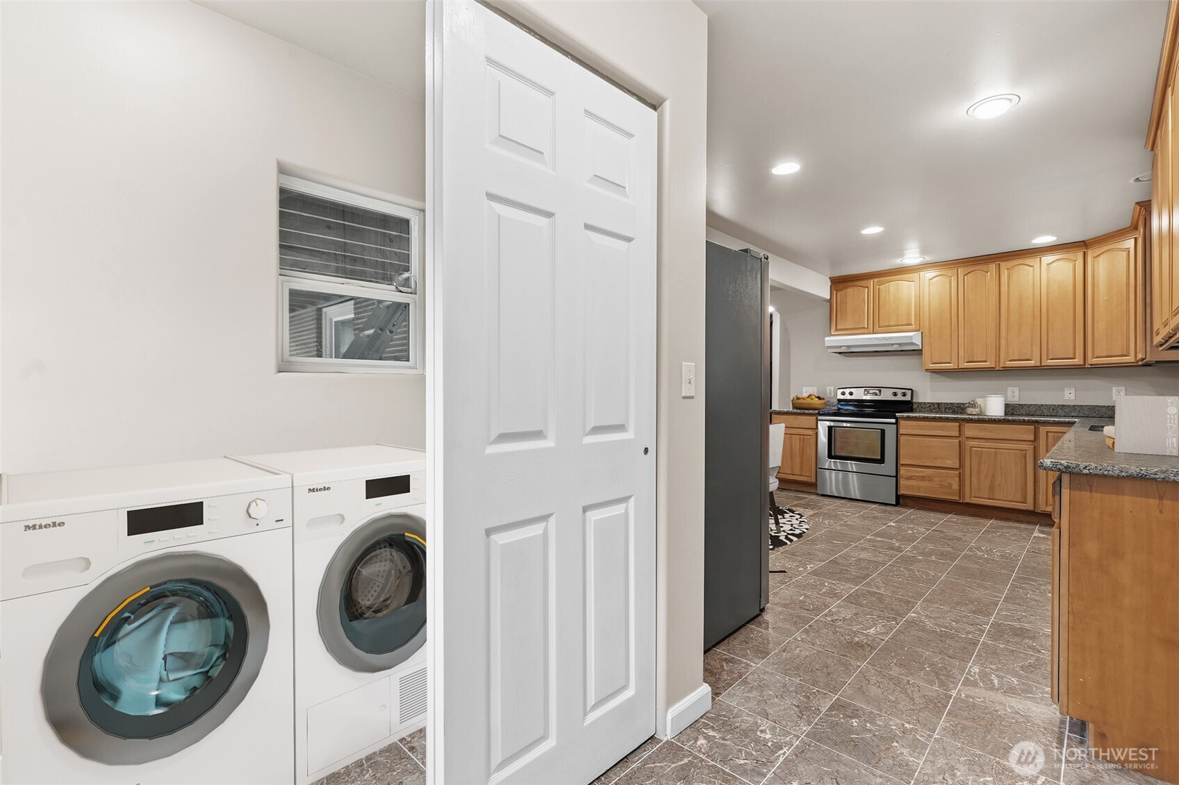 22225 Redmond-Fall City Road Northeast Redmond, WA 98053 - Photo 11 of 40