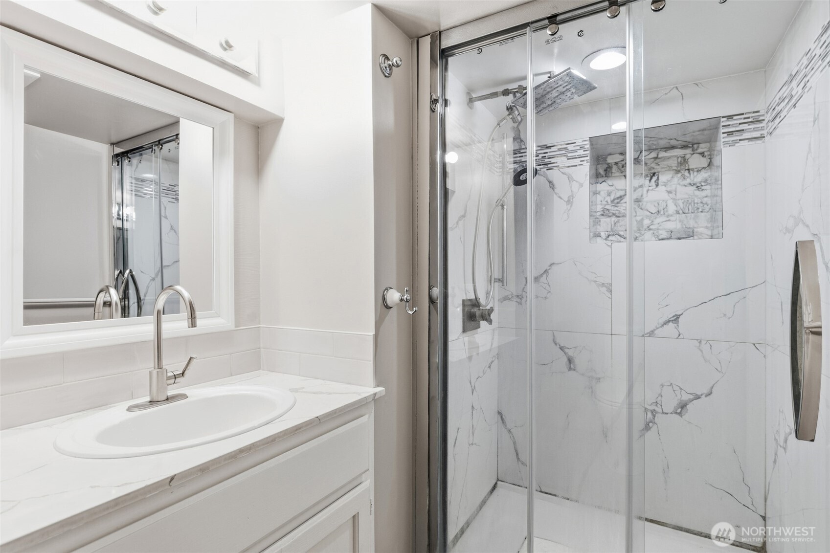 22225 Redmond-Fall City Road Northeast Redmond, WA 98053 - Photo 21 of 40