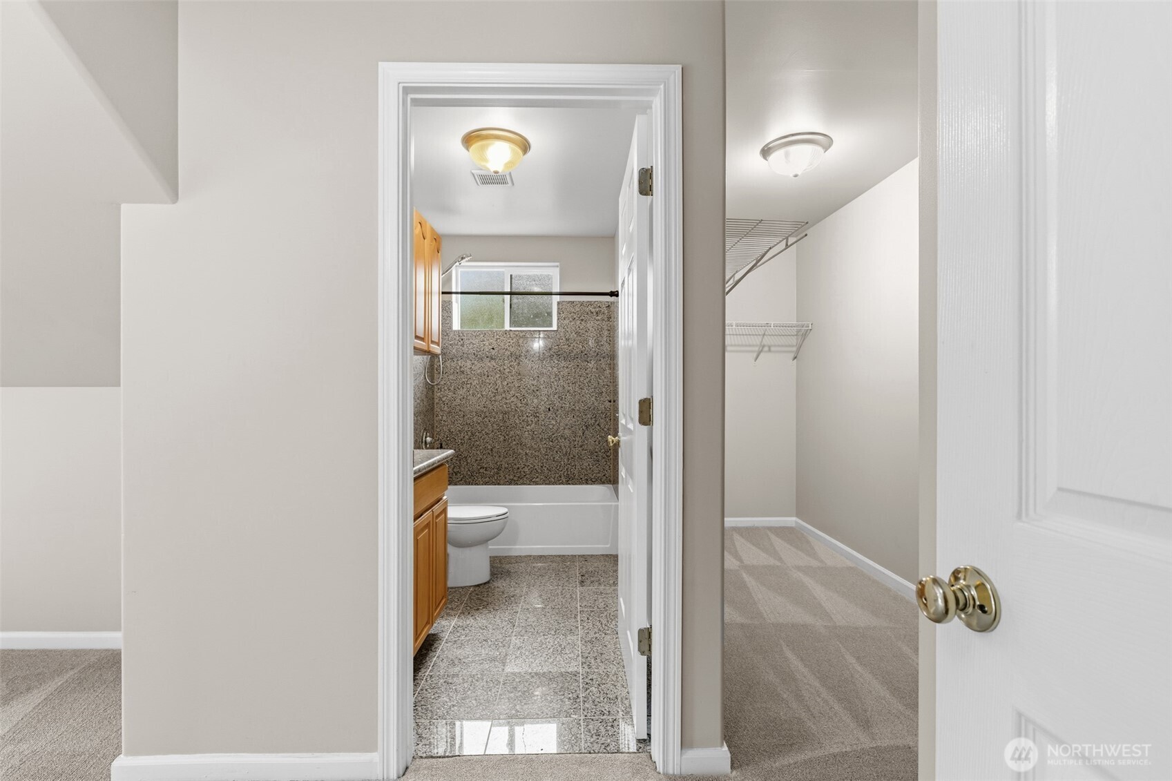 22225 Redmond-Fall City Road Northeast Redmond, WA 98053 - Photo 36 of 40