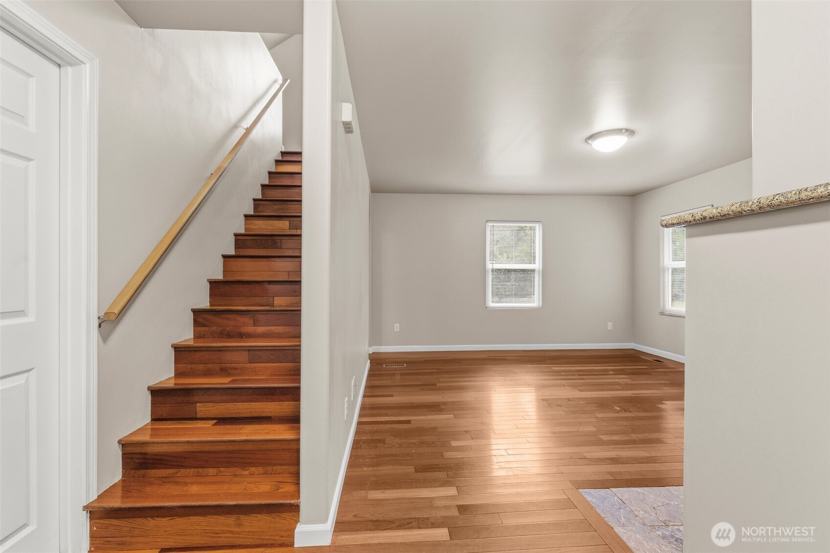 22225 Redmond-Fall City Road Northeast Redmond, WA 98053 - Photo 10 of 40