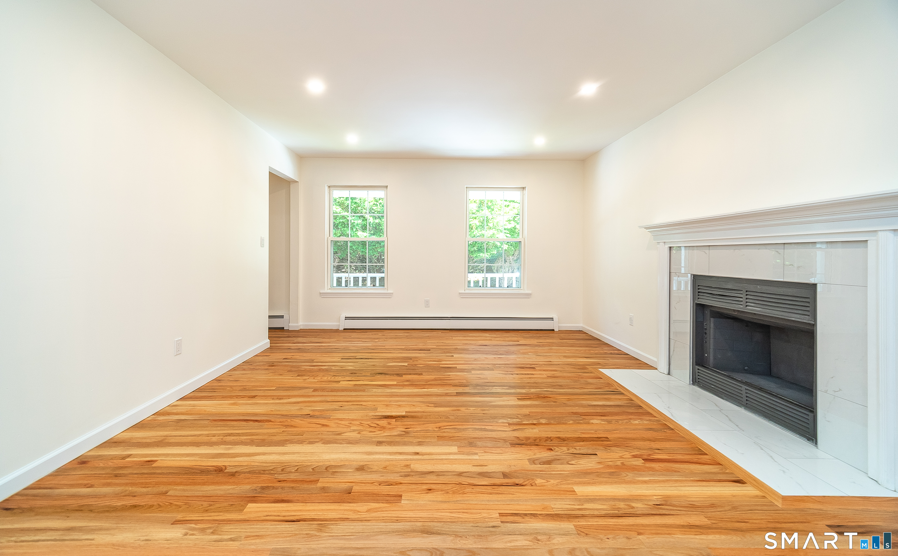 1425 James Farm Road Stratford, CT 06614 - Photo 14 of 40