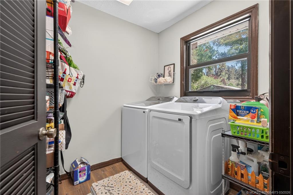 3548 Seminole Road Fort Pierce, FL 34951 - Photo 8 of 23 Sunny laundry room and pantry