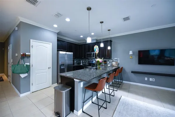 $375,000 | 880 Taramundi Drive, Oviedo, FL 32765