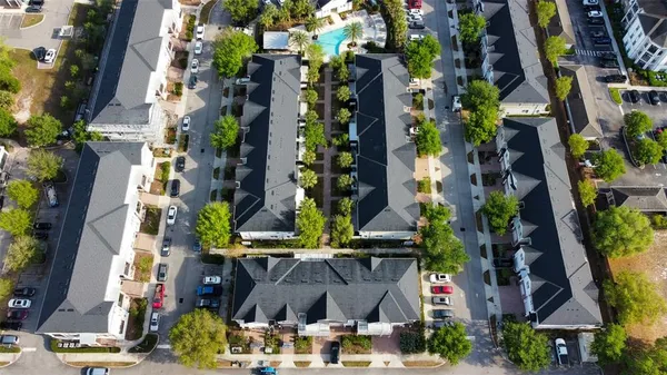 $375,000 | 880 Taramundi Drive, Oviedo, FL 32765